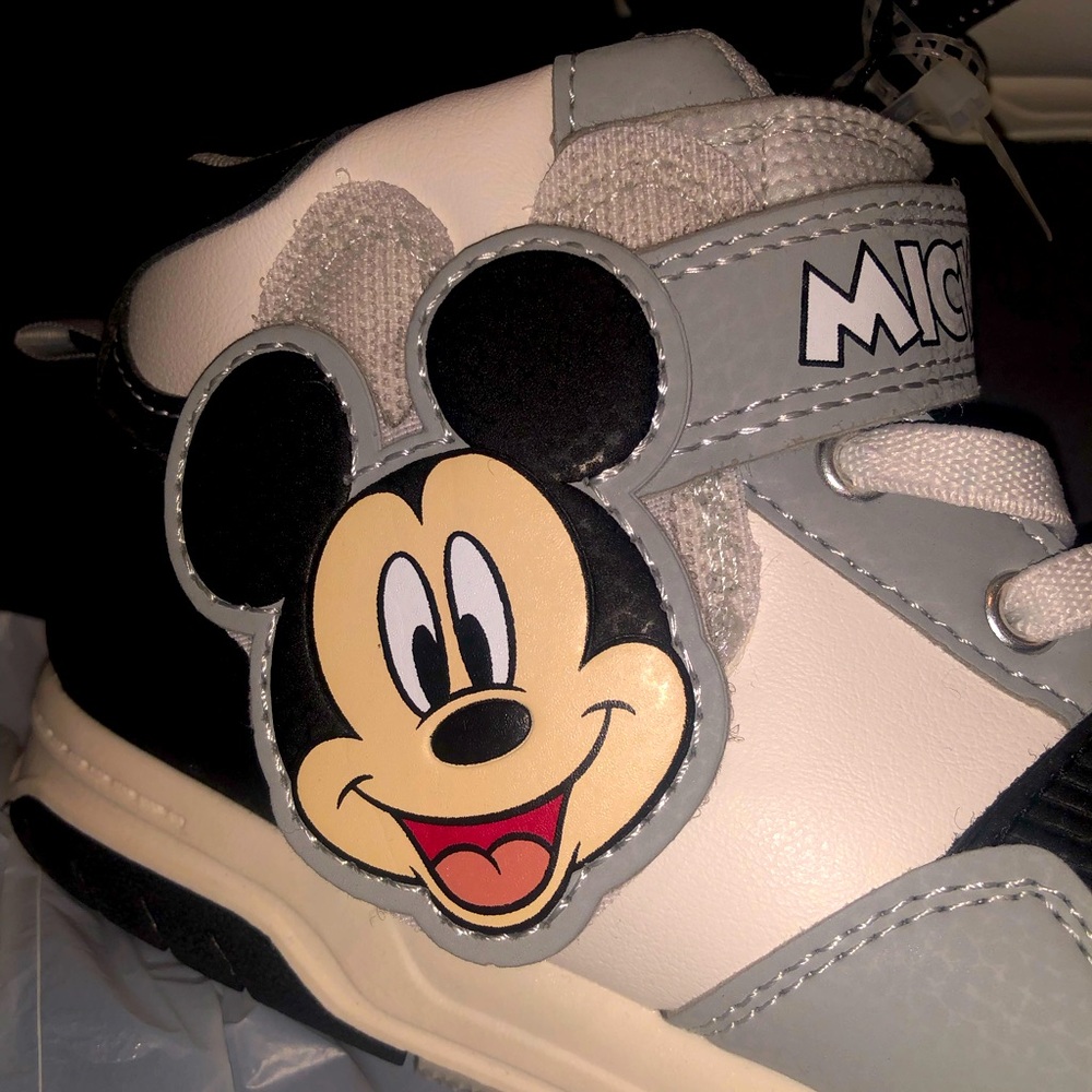 Mickey 👟 - Picture 9 of 11